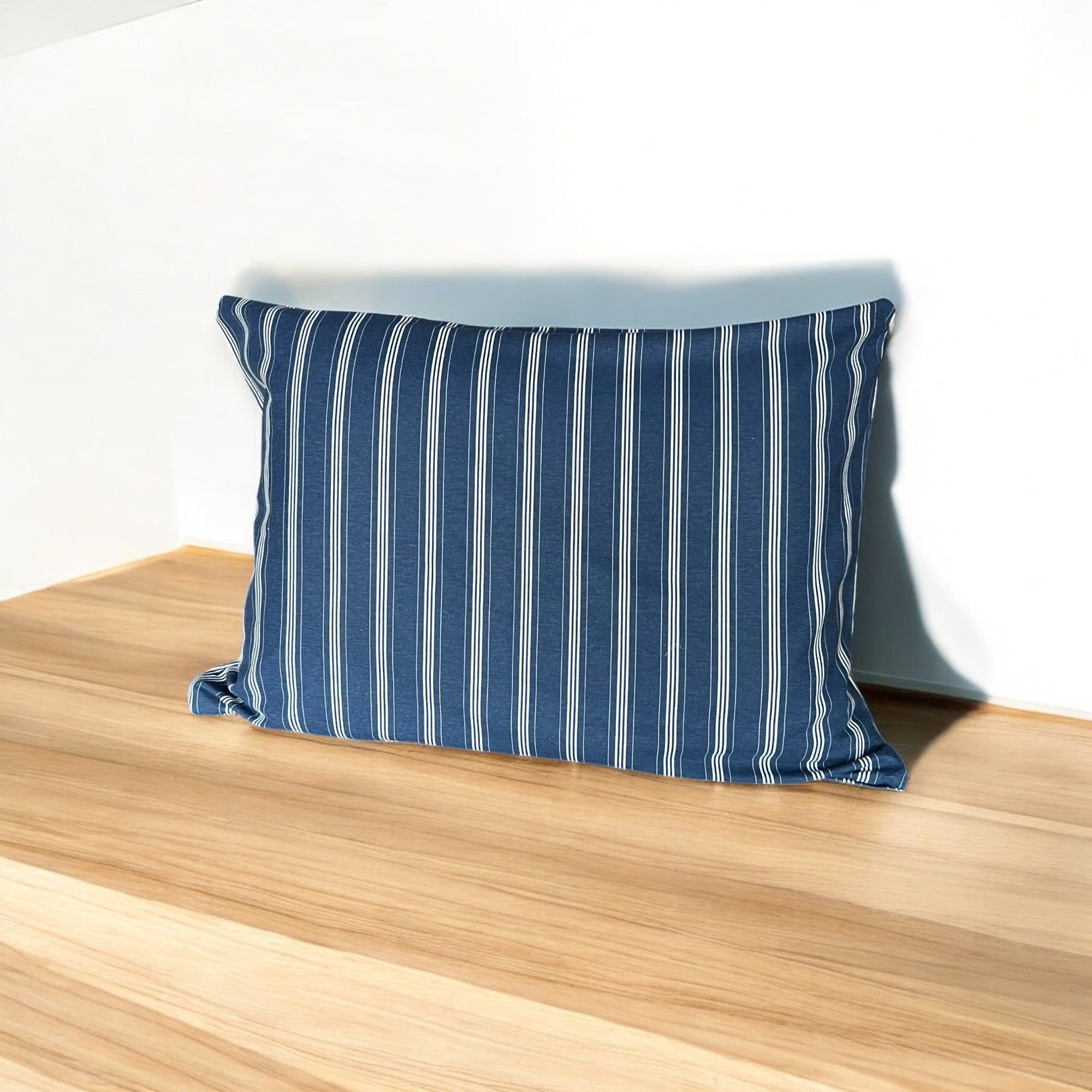 Jastucnica Flanel 40x60cm Teget/bela linija