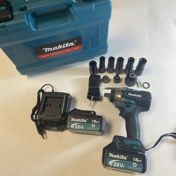 Makita aku odvijač udarni 128V