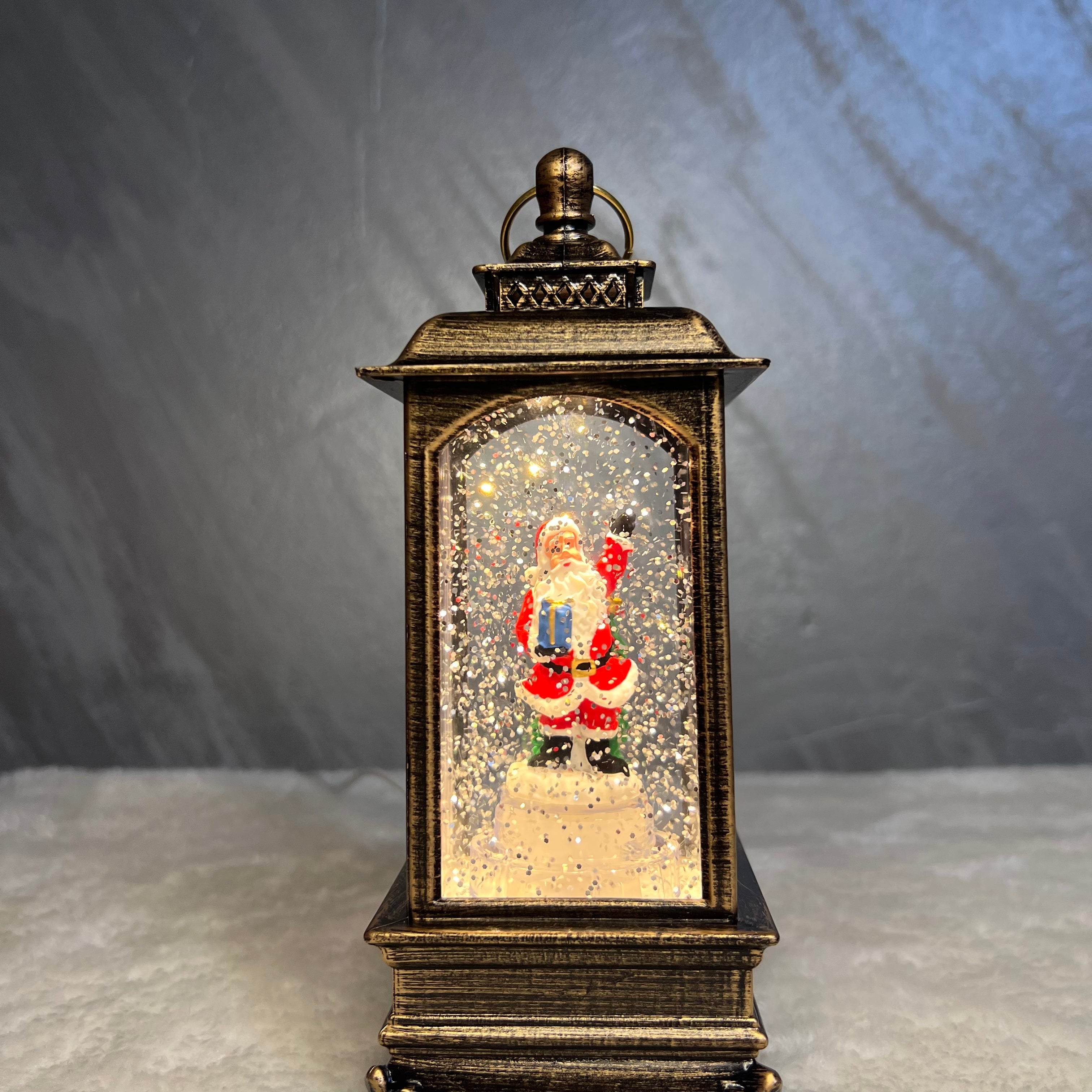 Novogodišnji fenjer Deda Mraz, 20 cm - Novogodišnja dekoracija sa muzikom i LED osvetljenjem