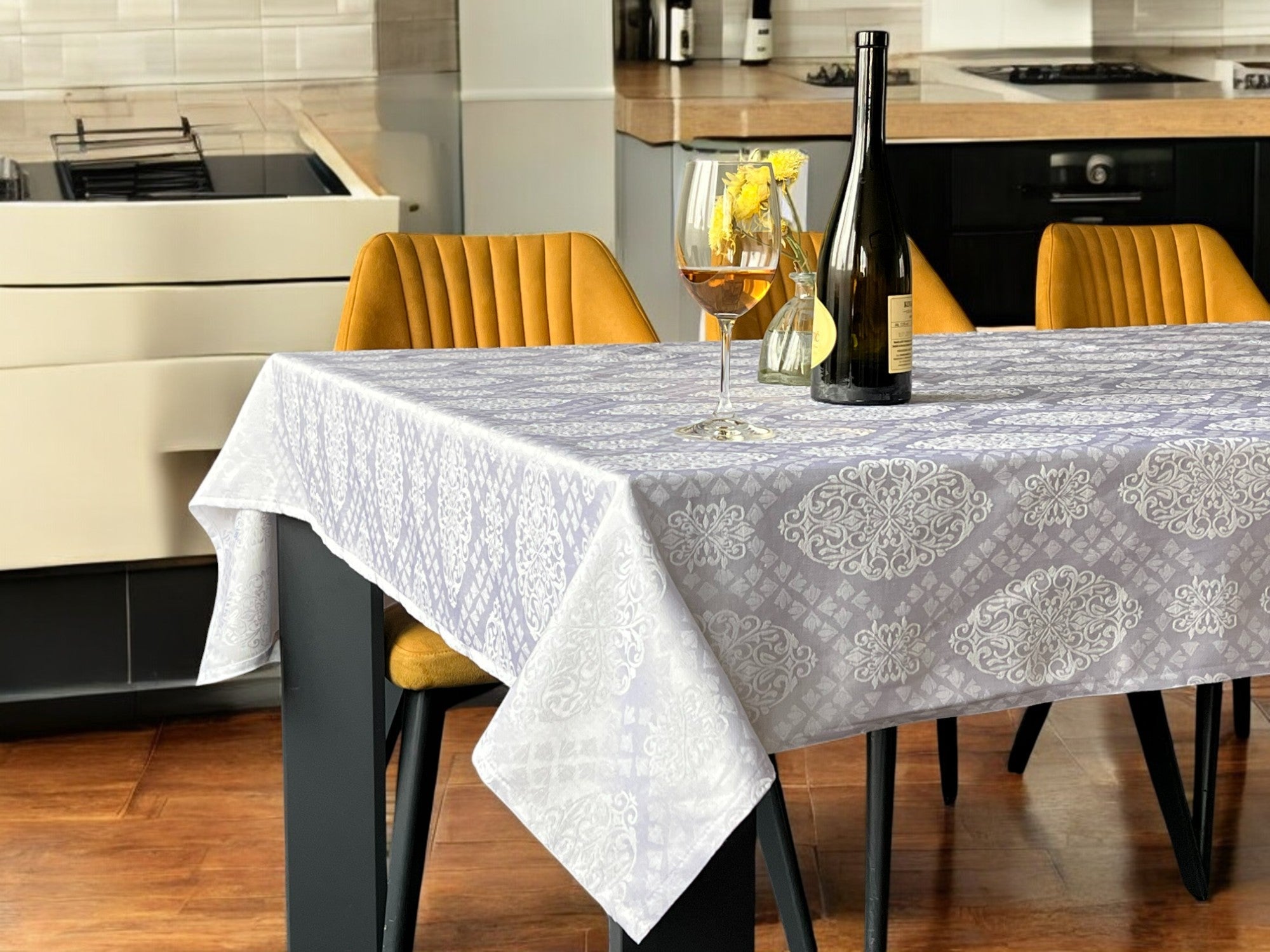 Stolnjak Kitchen Nova150x220cm Bela boja A18